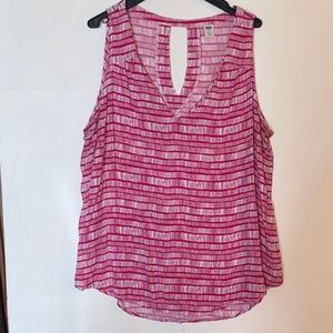 Old Navy sleeve-less top